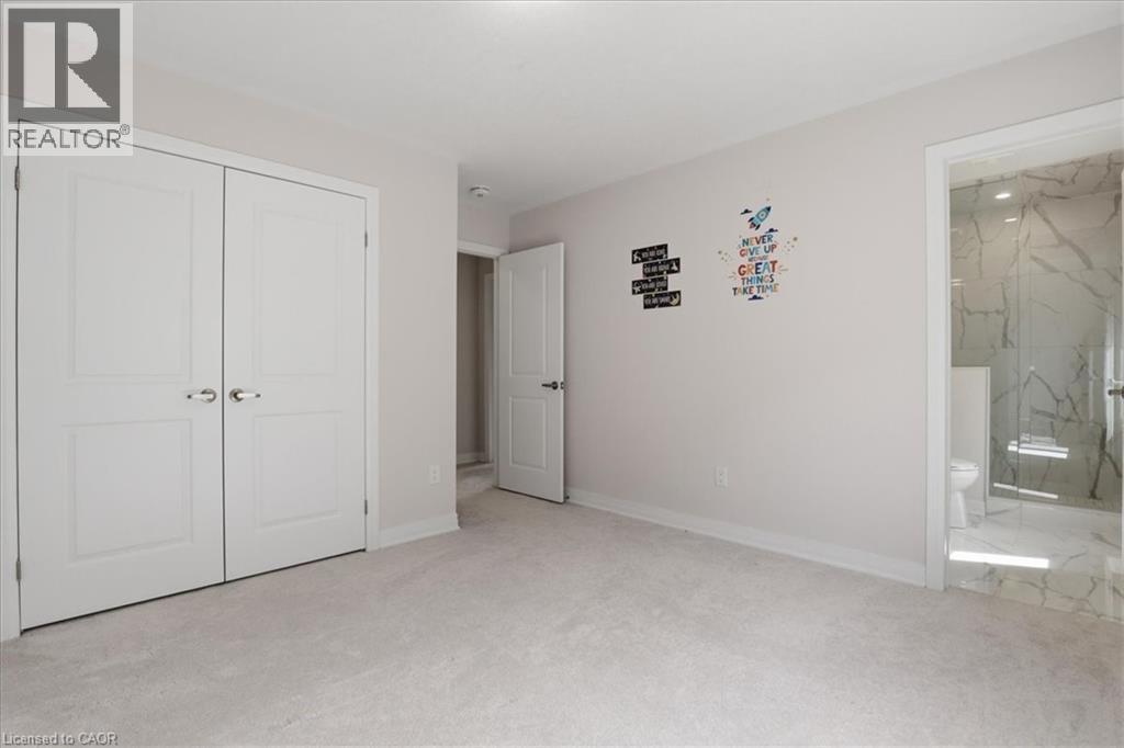 18 JOHN CARPENTER Road - 34