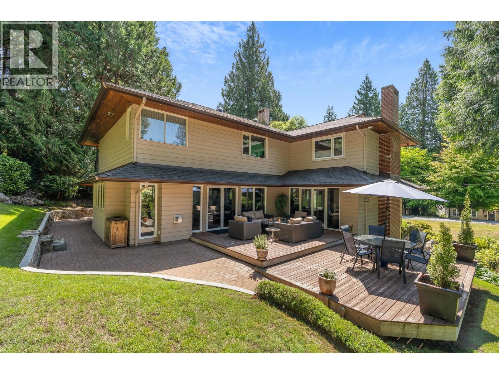 3955 VIEWRIDGE PLACE, West Vancouver
