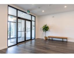 413 13628 81a Avenue, Surrey, BC V3W3E2 Photo 11