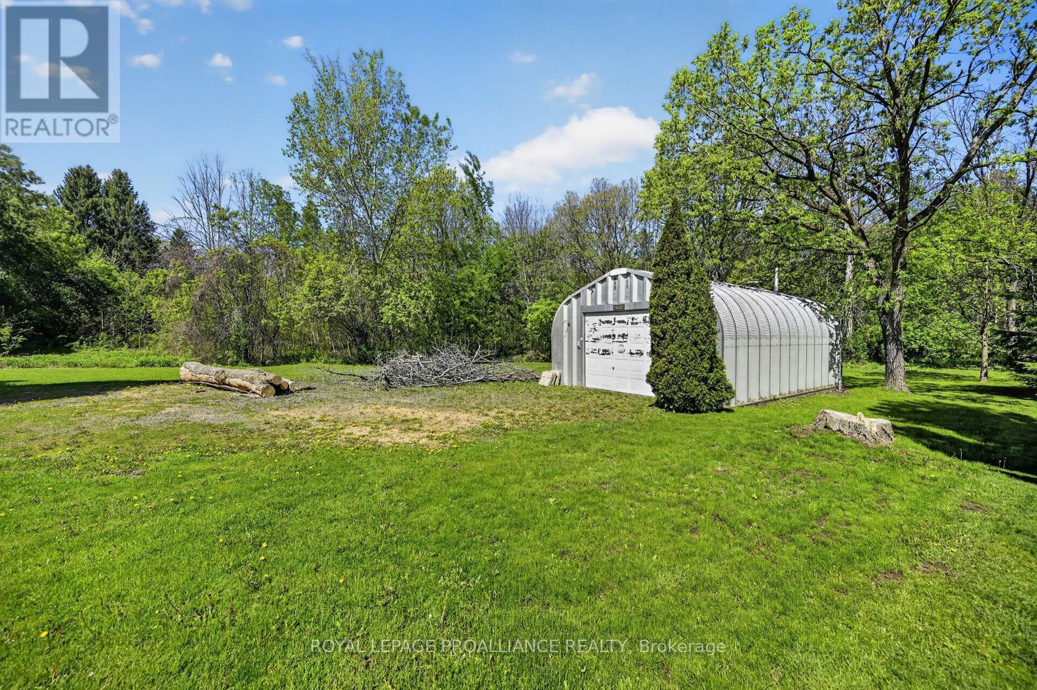 530 GILL STREET N - 31