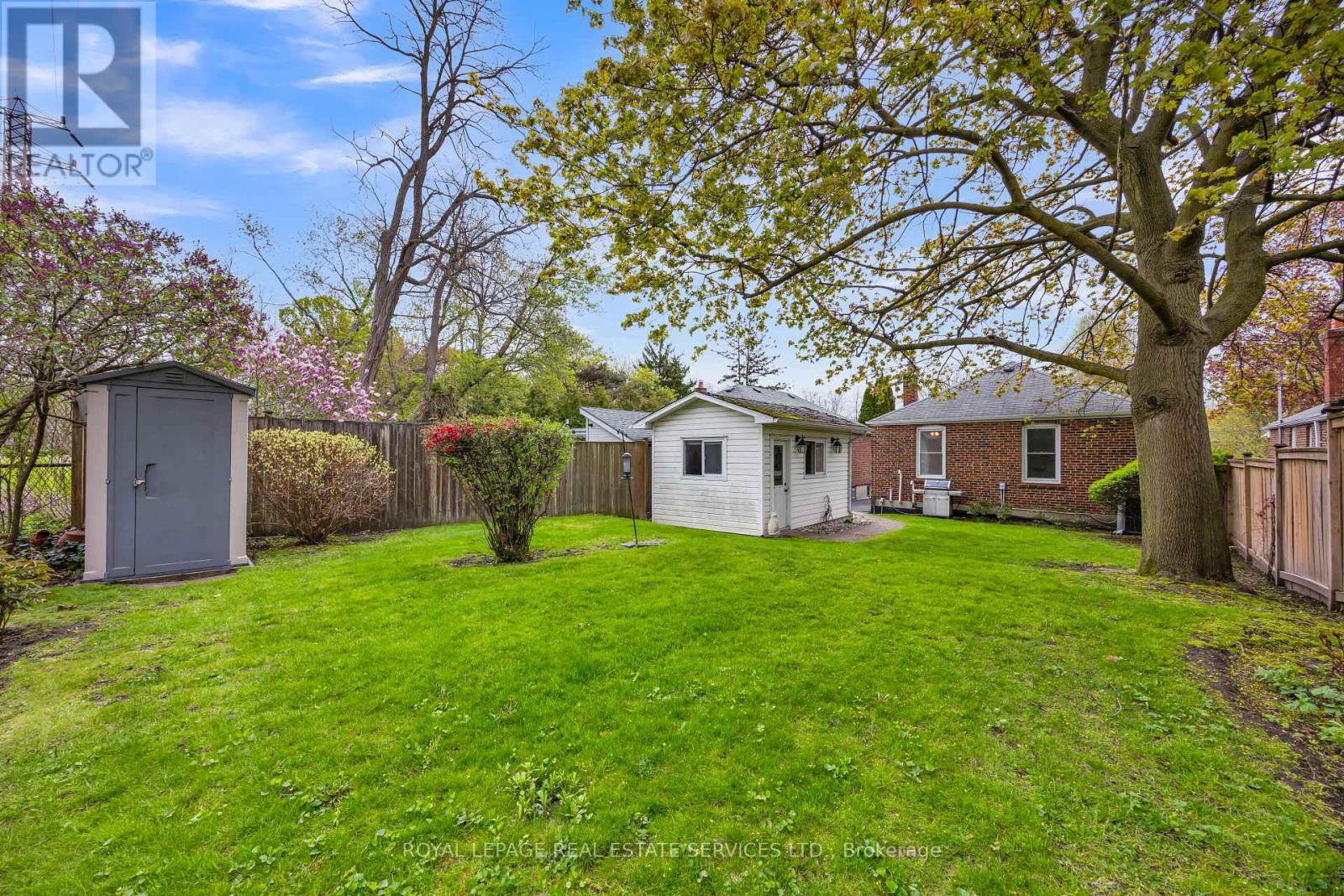 64 NESBITT DRIVE - 32