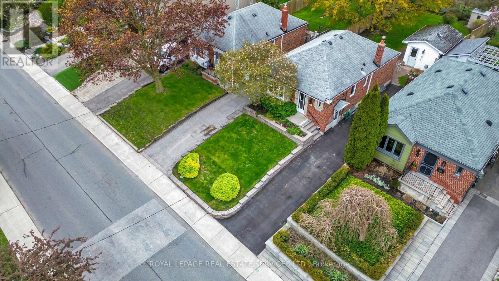 64 NESBITT DRIVE - 7
