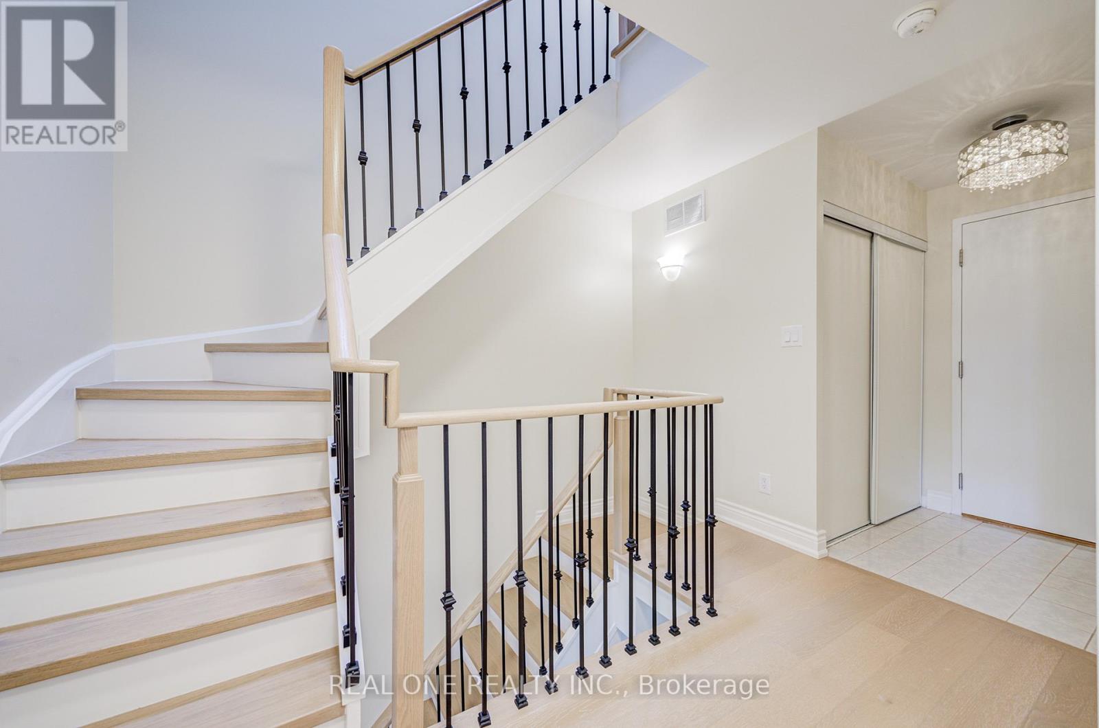 317 GRANDVIEW WAY - 26