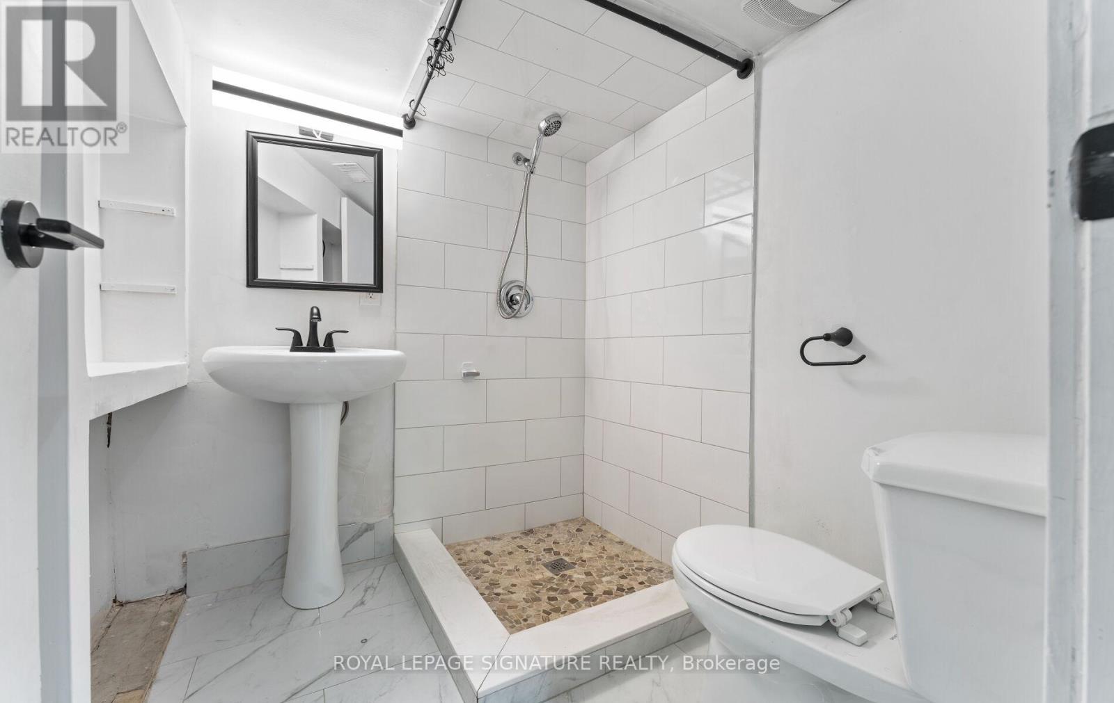 165 NAIRN AVENUE - 28