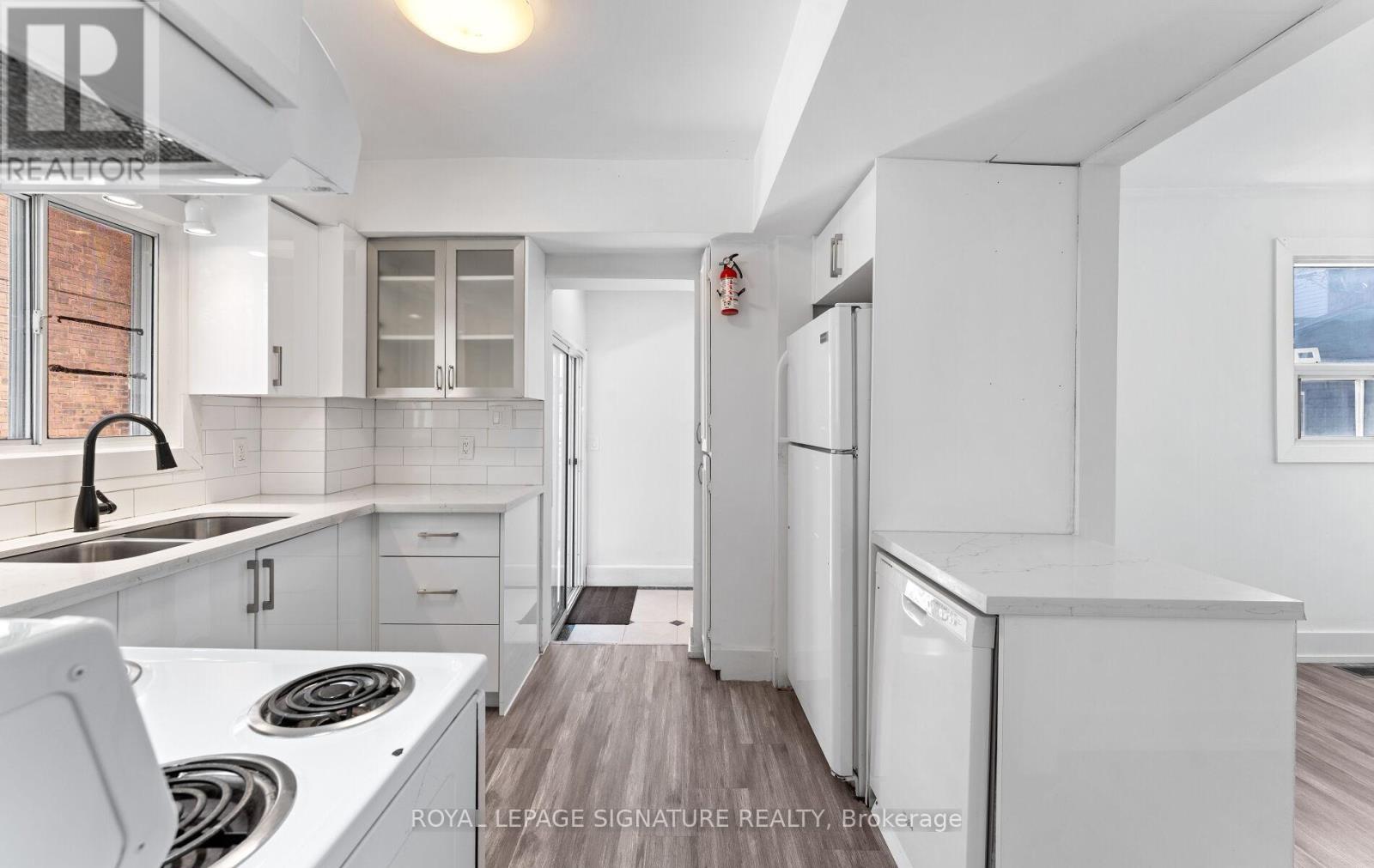 165 NAIRN AVENUE - 6