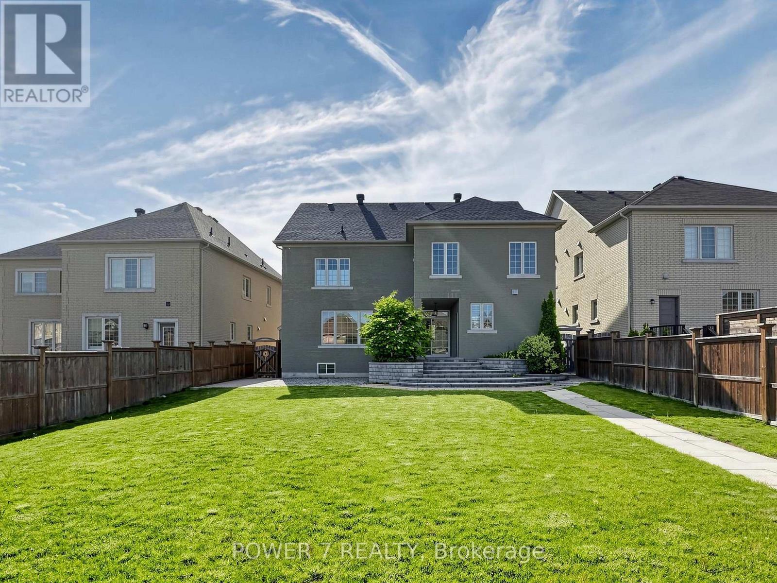 7 BEMBRIDGE DRIVE - 43