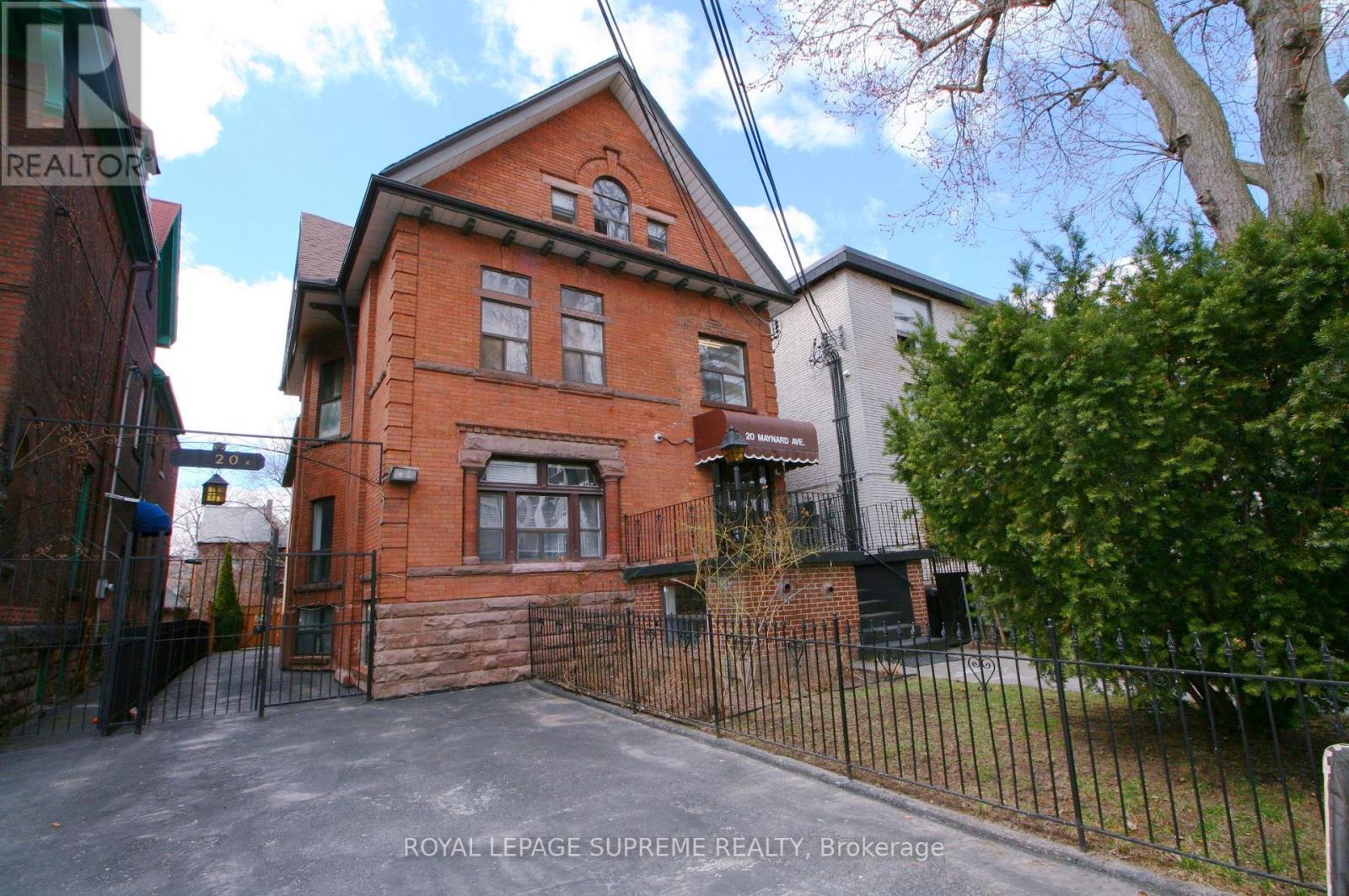 20 MAYNARD AVENUE - 1