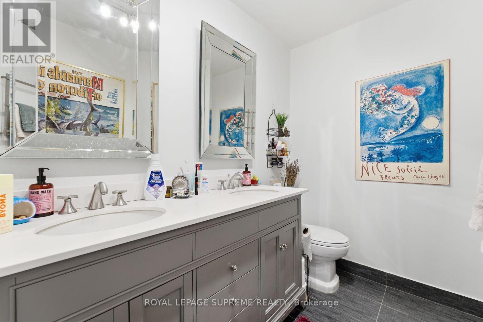 20 MAYNARD AVENUE - 36