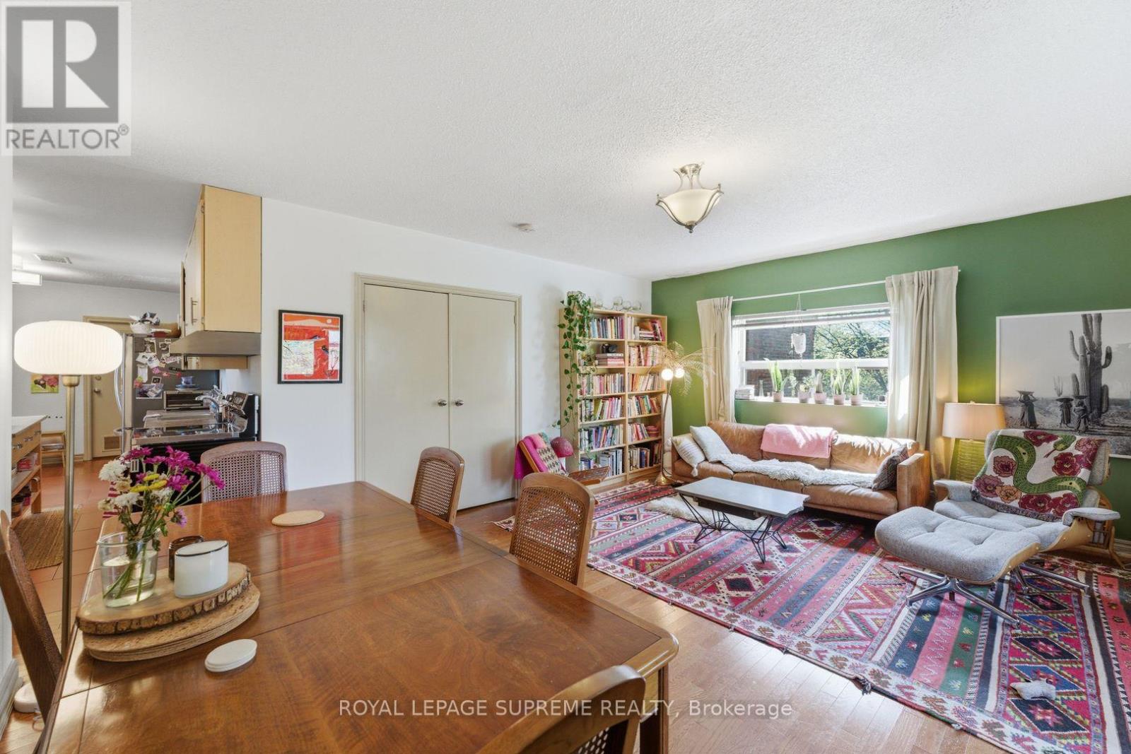 20 MAYNARD AVENUE - 38