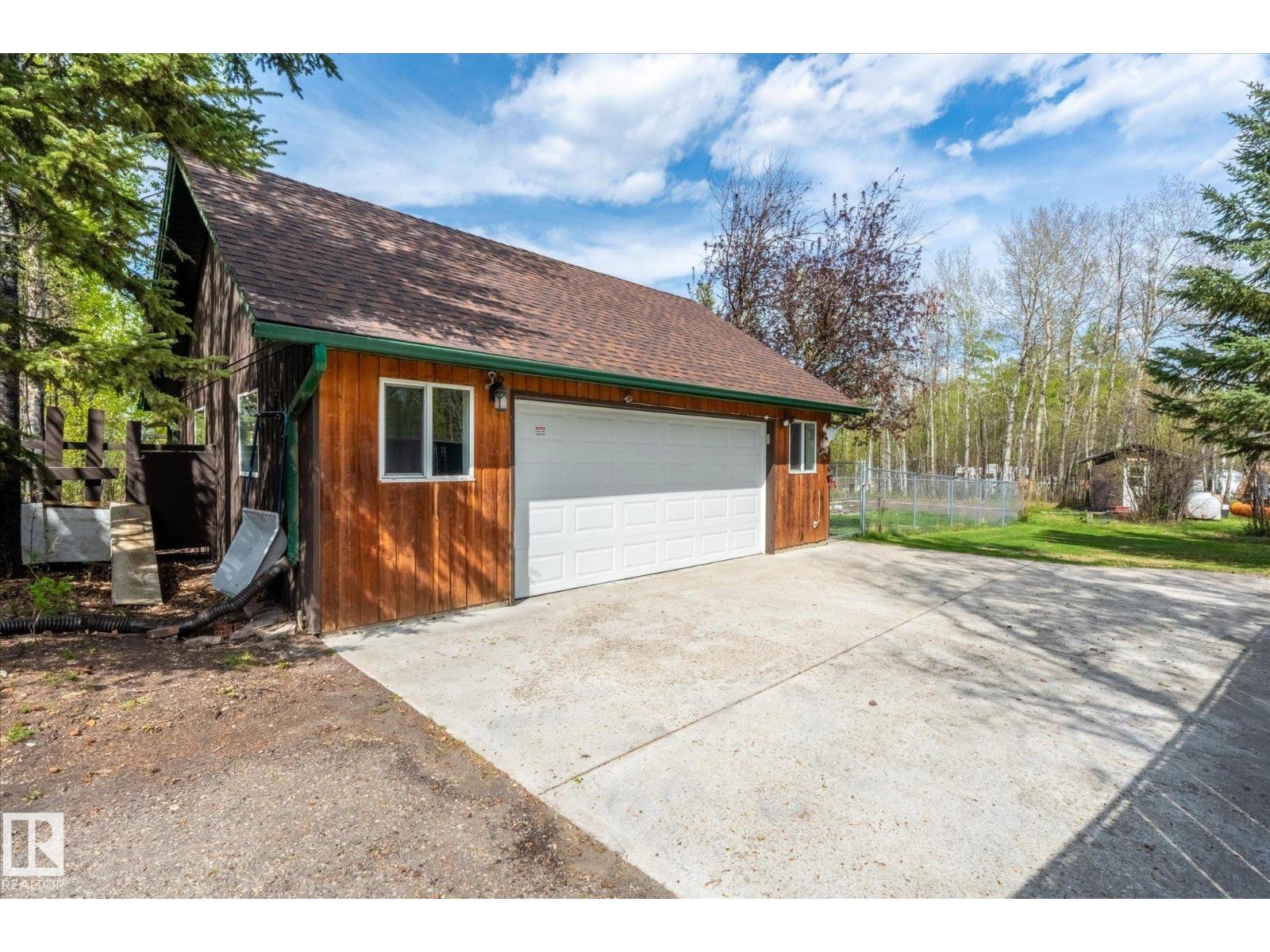 11 53001 RGE ROAD 53 - 59