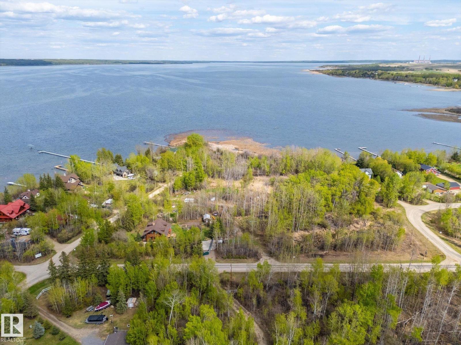 11 53001 RGE ROAD 53 - 65