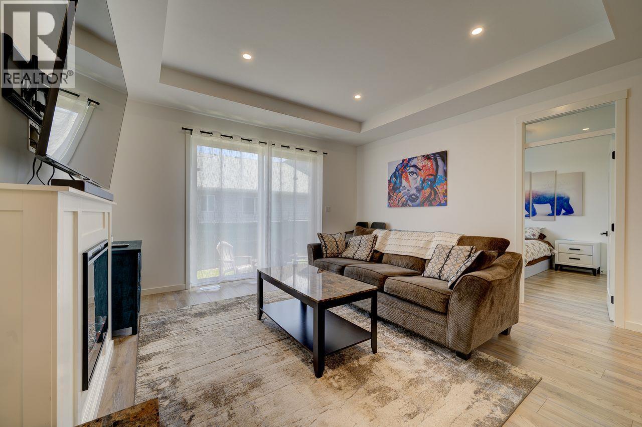 #2 220 Shepherd Road - 9