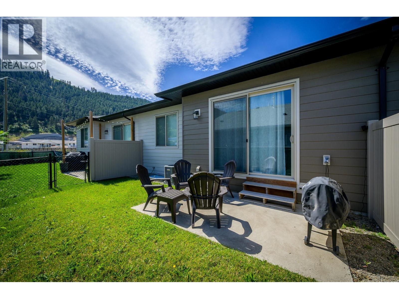 #2 220 Shepherd Road - 12