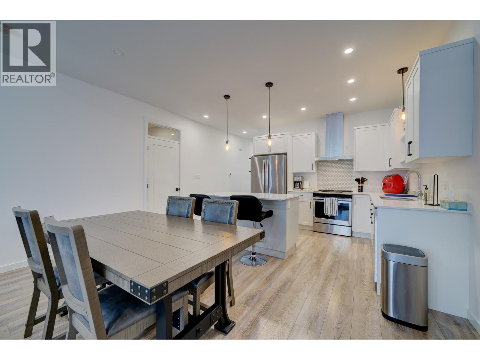 #2 220 Shepherd Road - 5