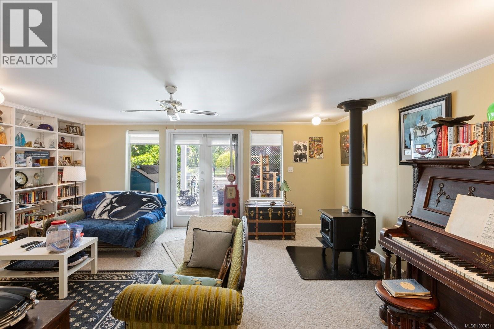 627 Downey Rd - 25