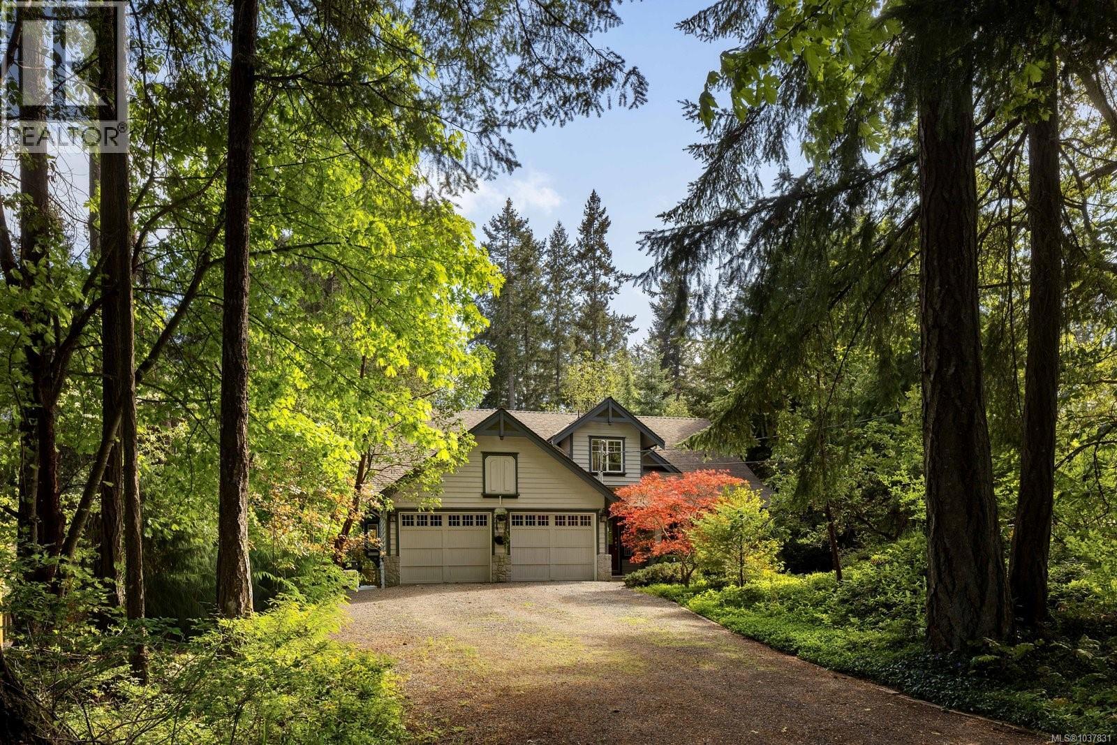 627 Downey Rd - Image 2