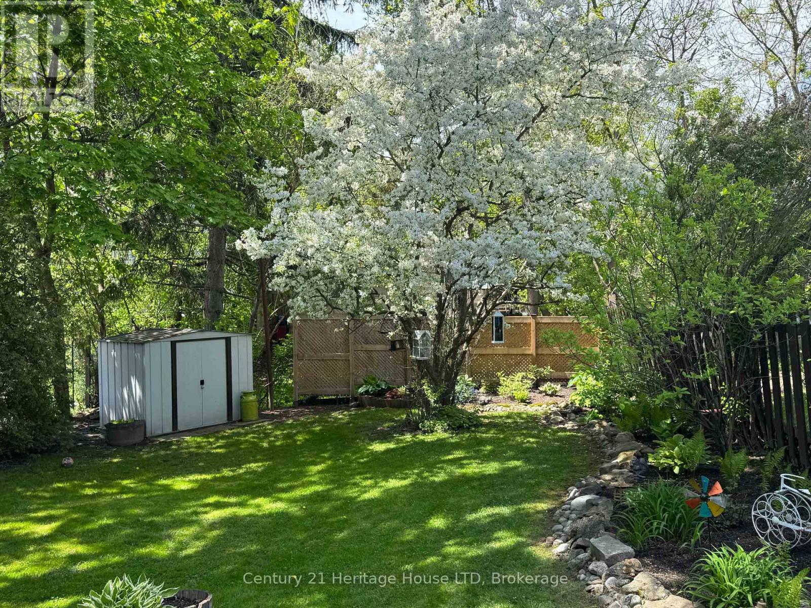 87 MARGERY ROAD - 25