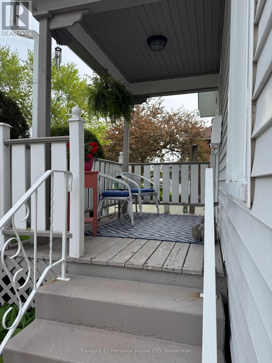 87 MARGERY ROAD - Image 3
