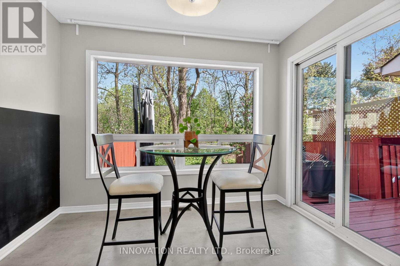 234 MOUNTSHANNON DRIVE - 13