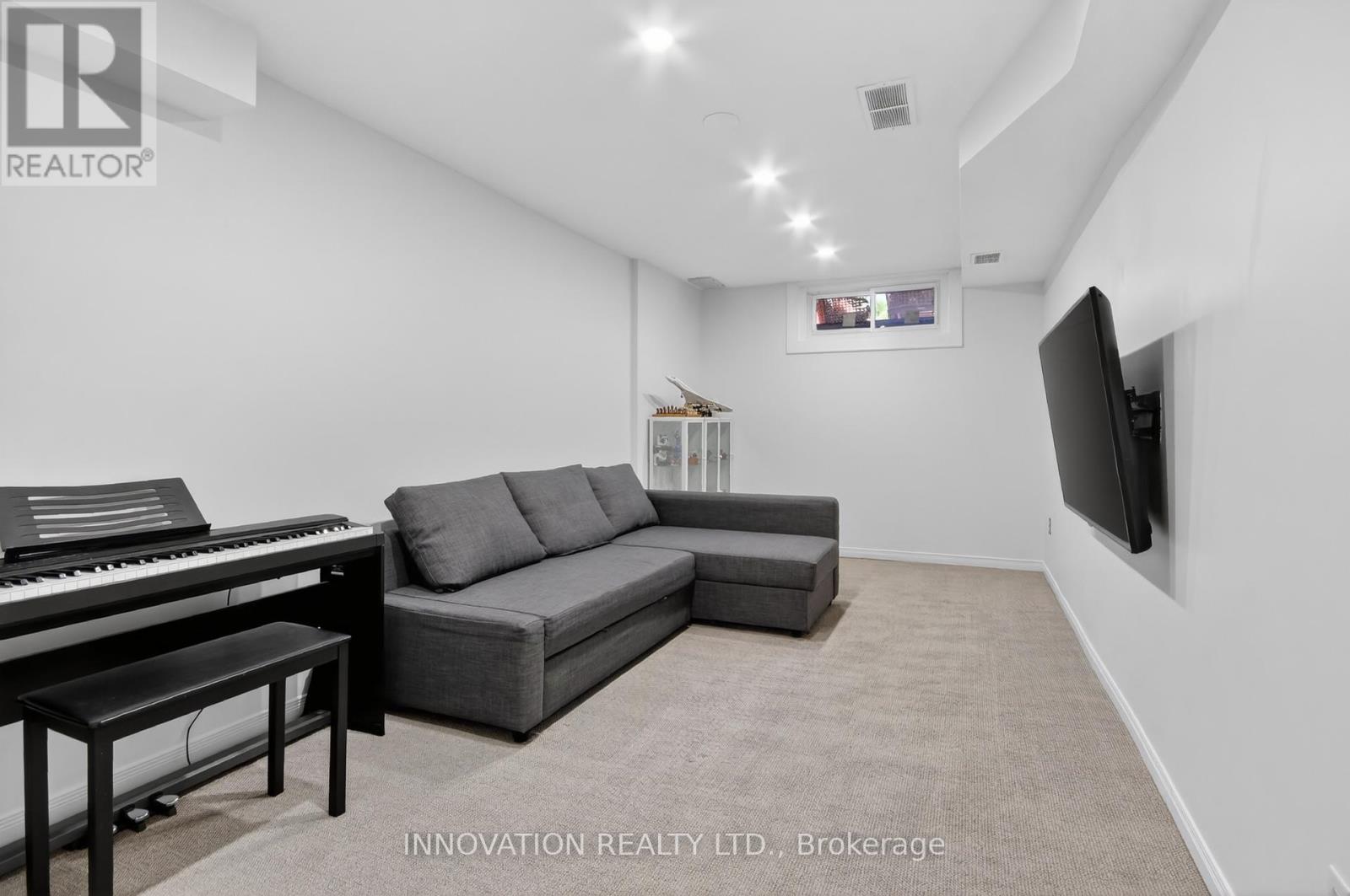 234 MOUNTSHANNON DRIVE - 23