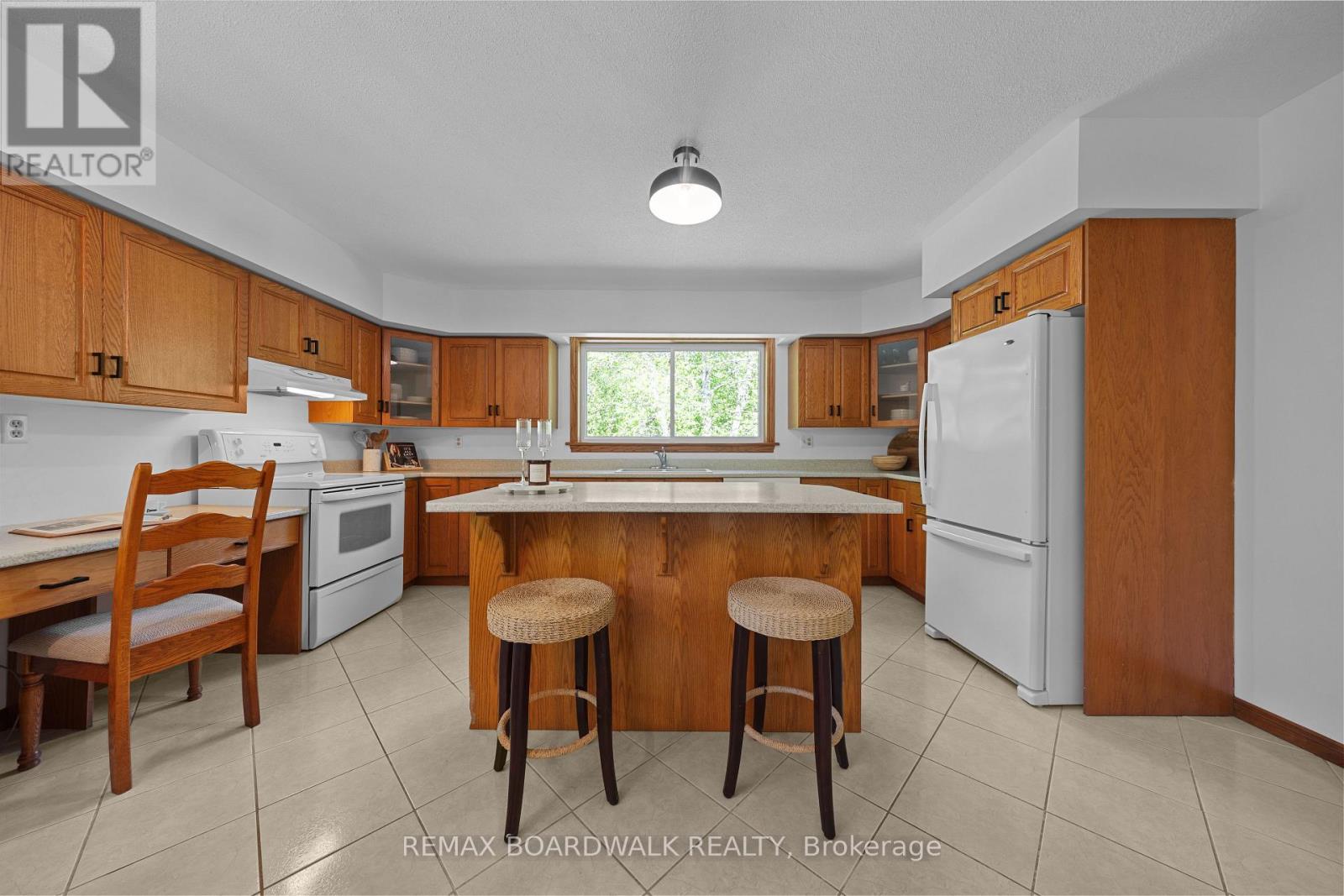 802 BEACH LANE - 11