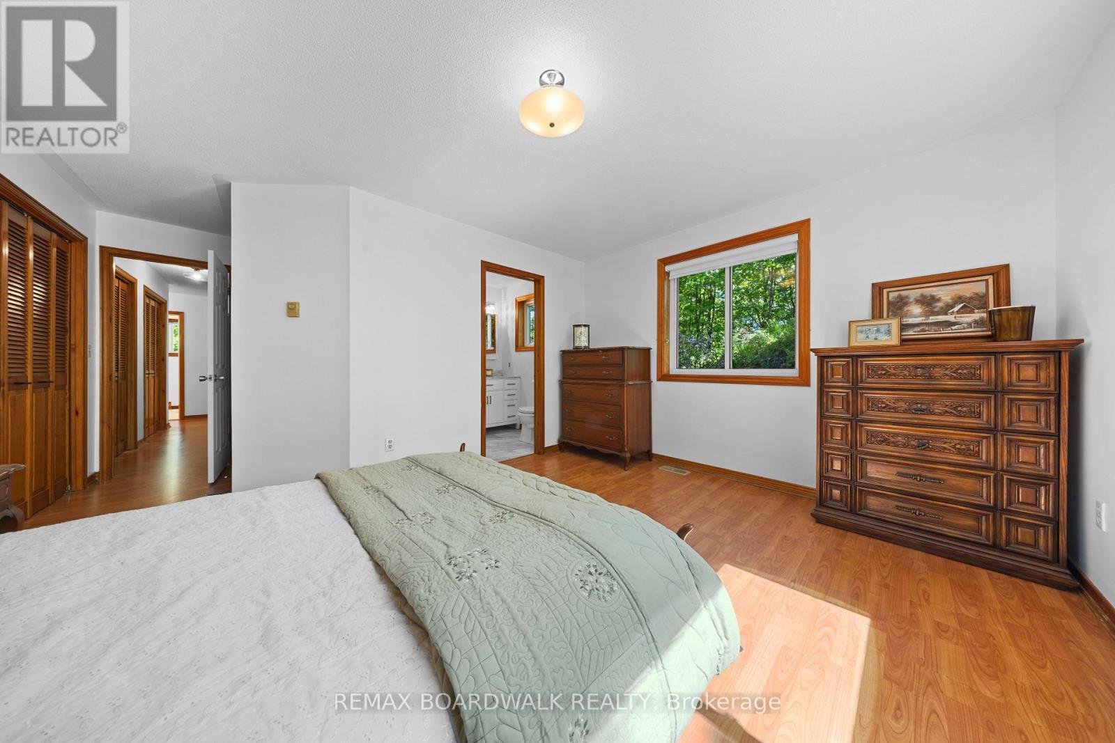 802 BEACH LANE - 29