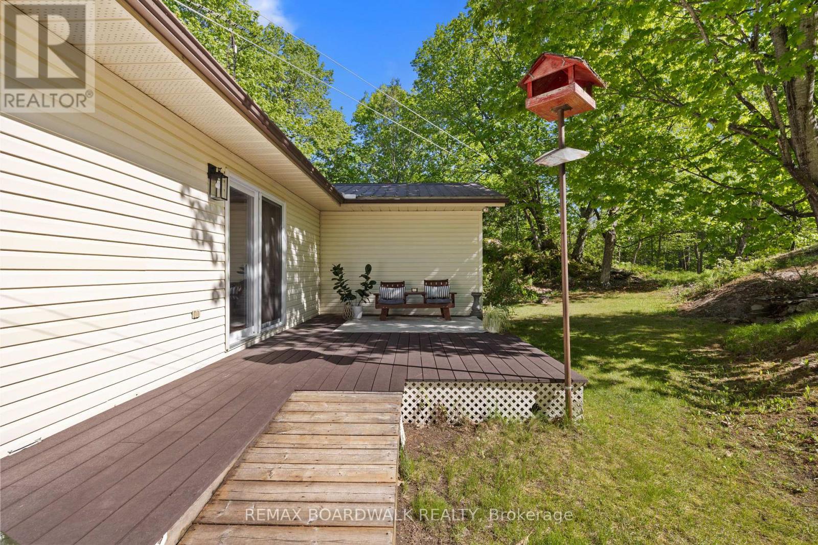 802 BEACH LANE - 36