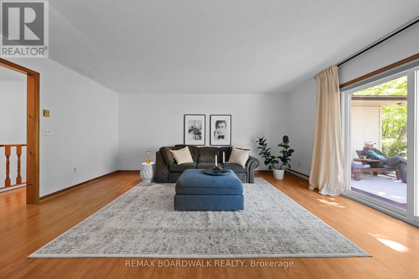 802 BEACH LANE - 9