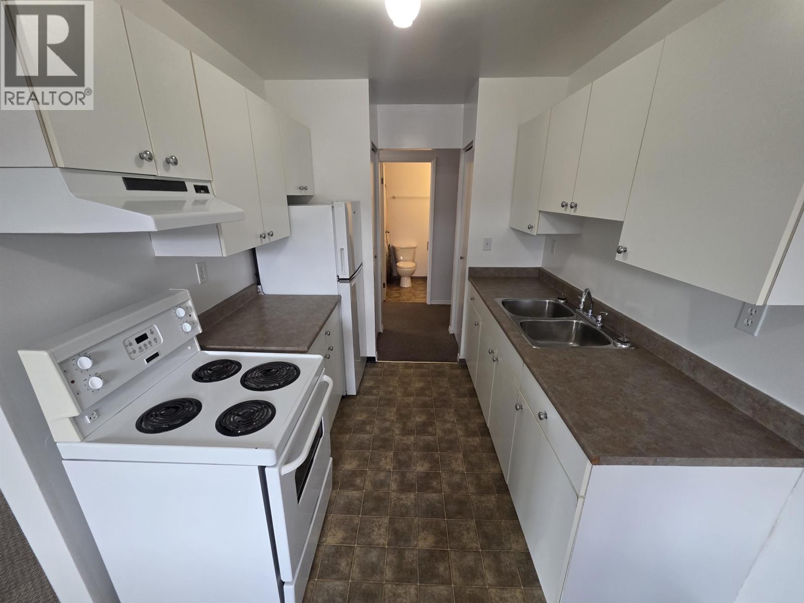 317 4931 WALSH AVENUE, Terrace