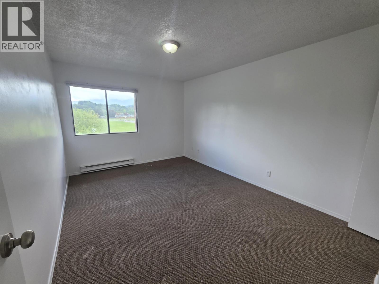 317 4931 WALSH AVENUE, Terrace