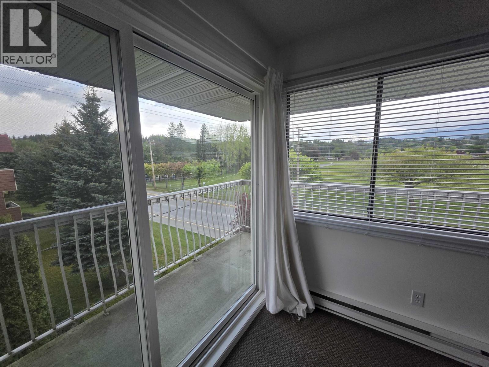 #317 4931 WALSH AVENUE - 6