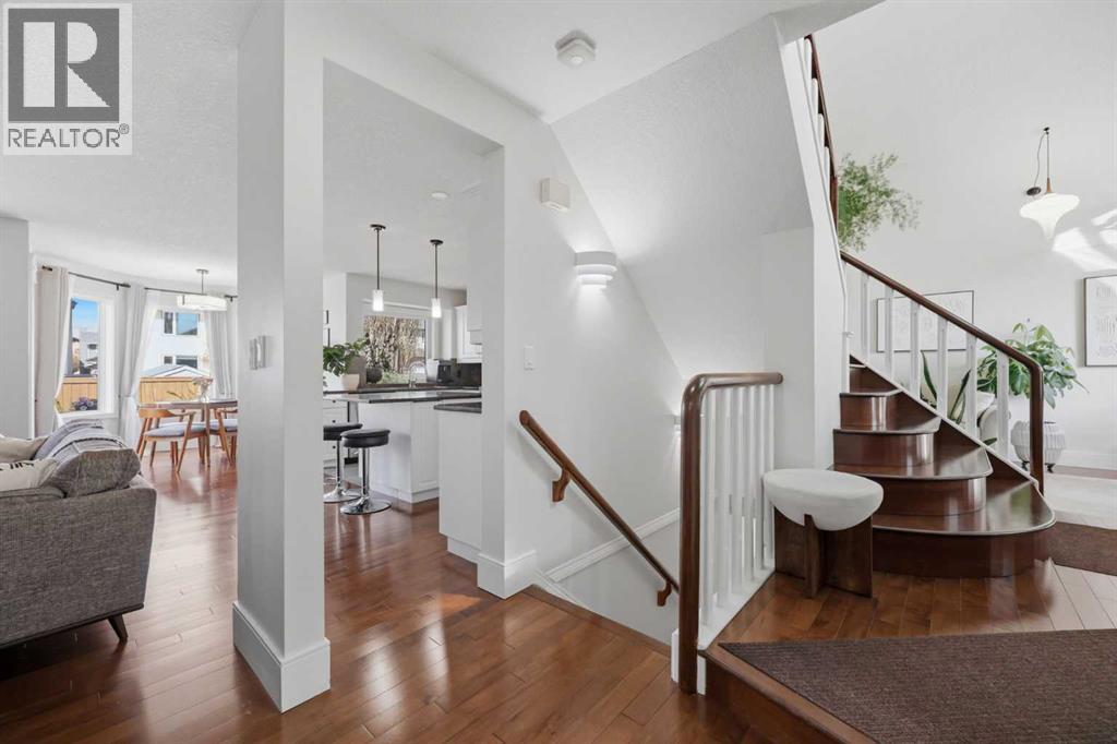 106 Sunvista Crescent SE - 8