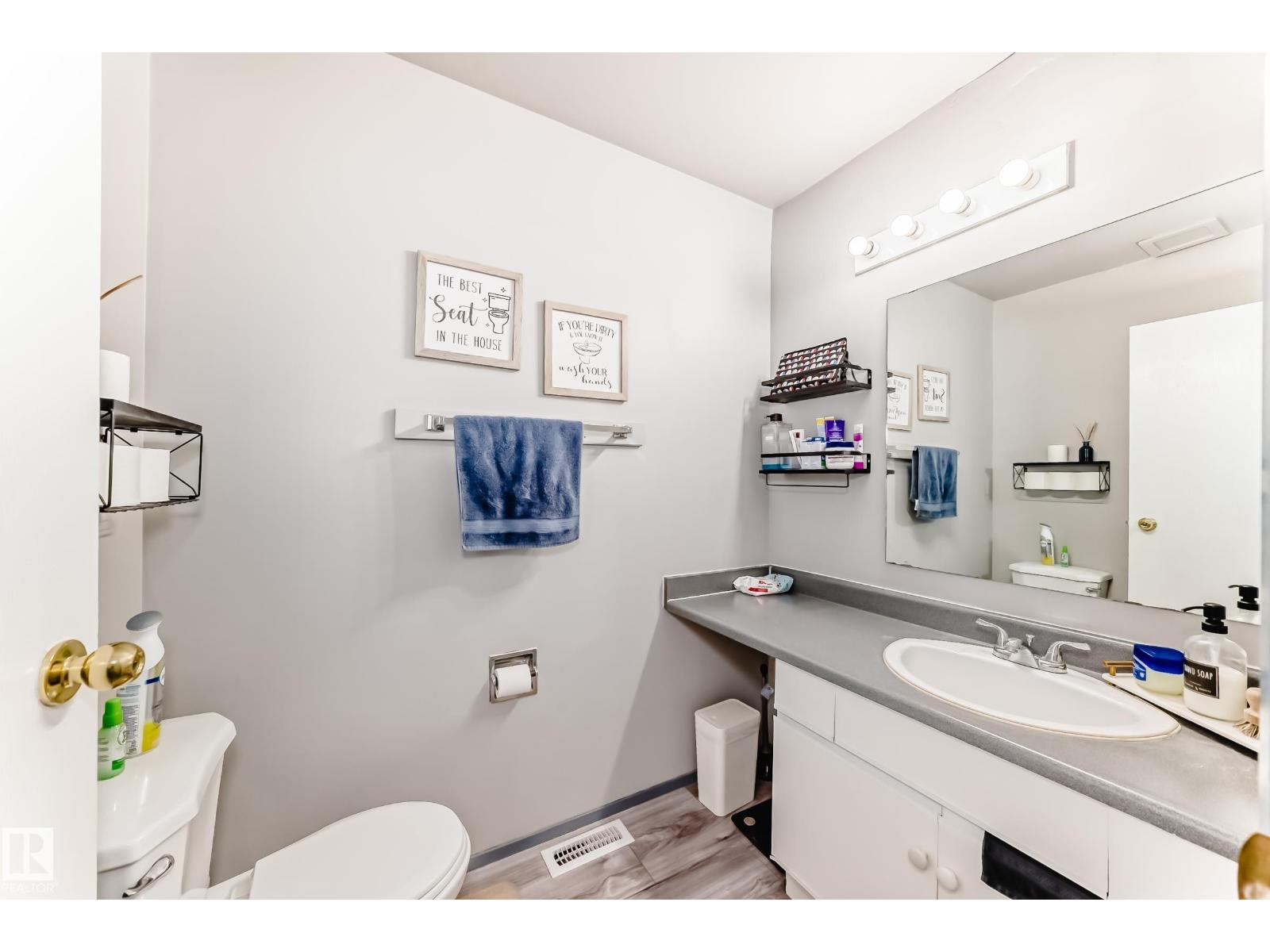 214A WARWICK RD NW - 11
