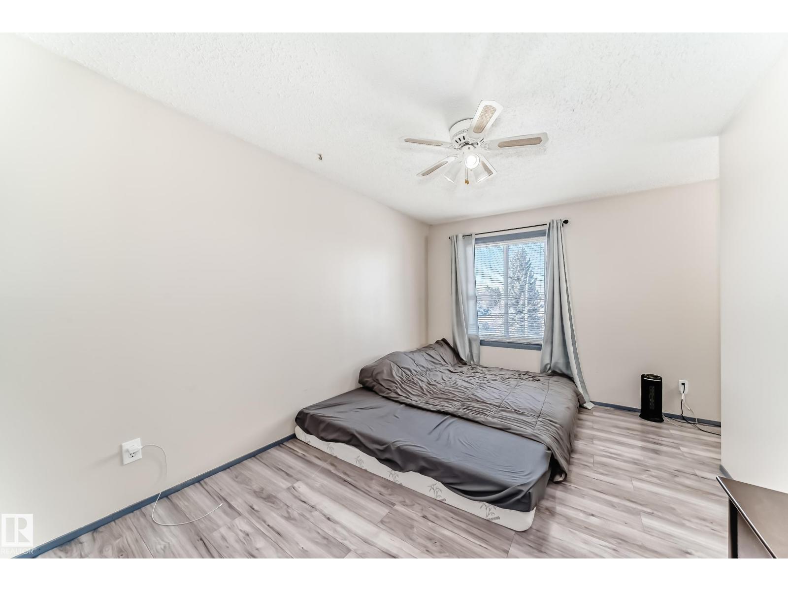 214A WARWICK RD NW - 13