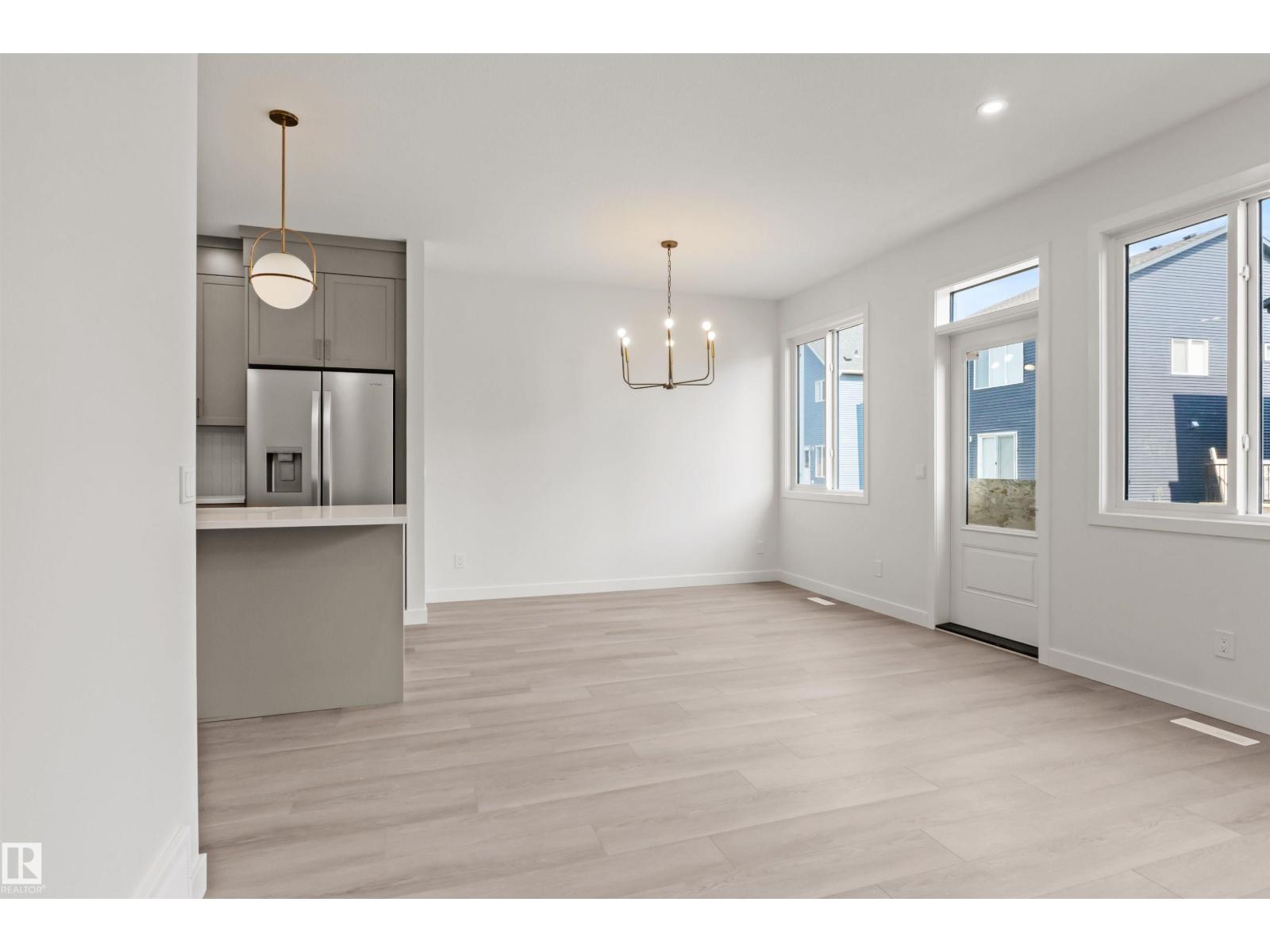 2376 MUCKLEPLUM WY SW - 3