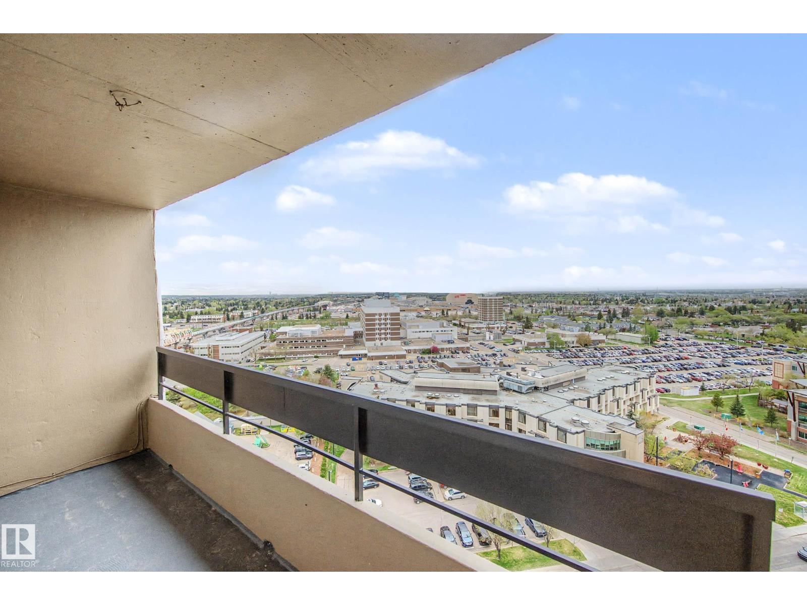 #160 8735 165 ST NW - 15