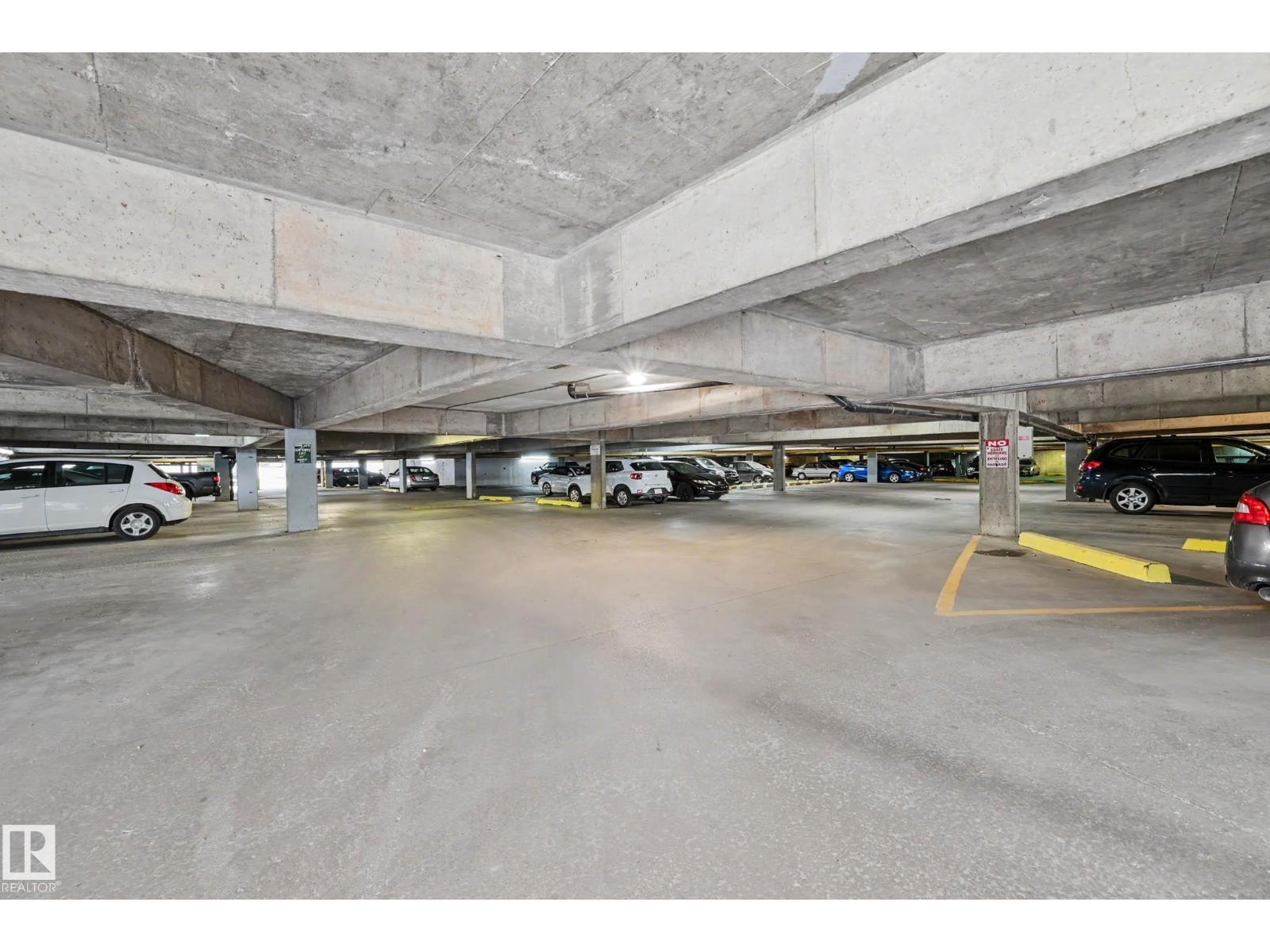 #160 8735 165 ST NW - 22