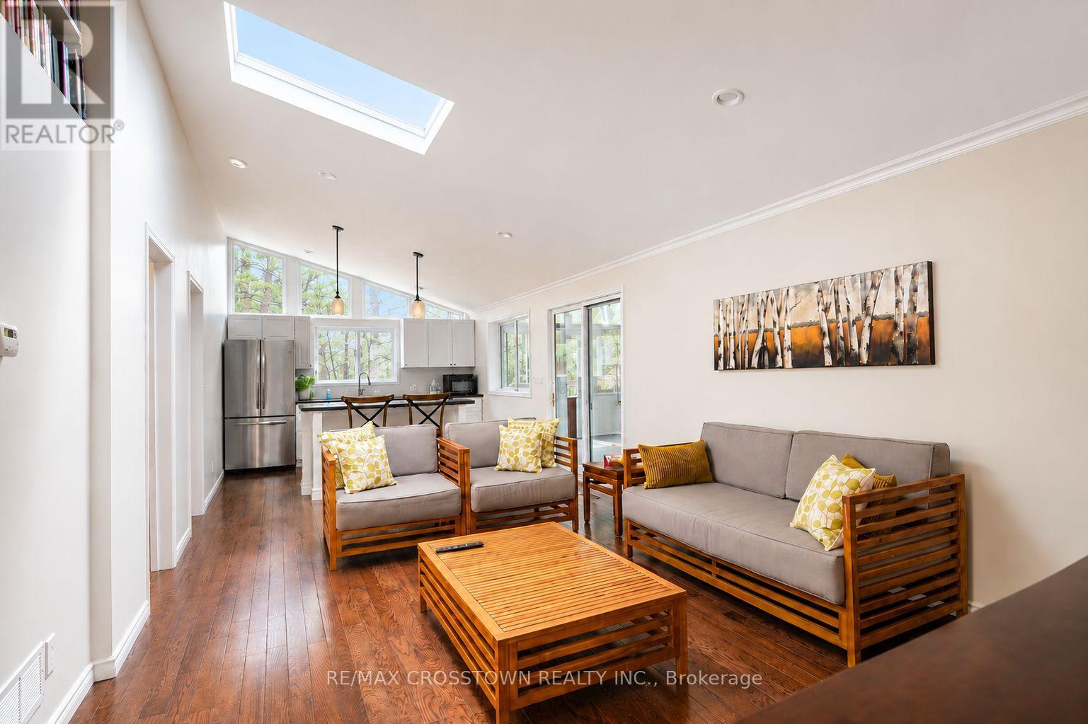 607 JUNIPER DRIVE - 9