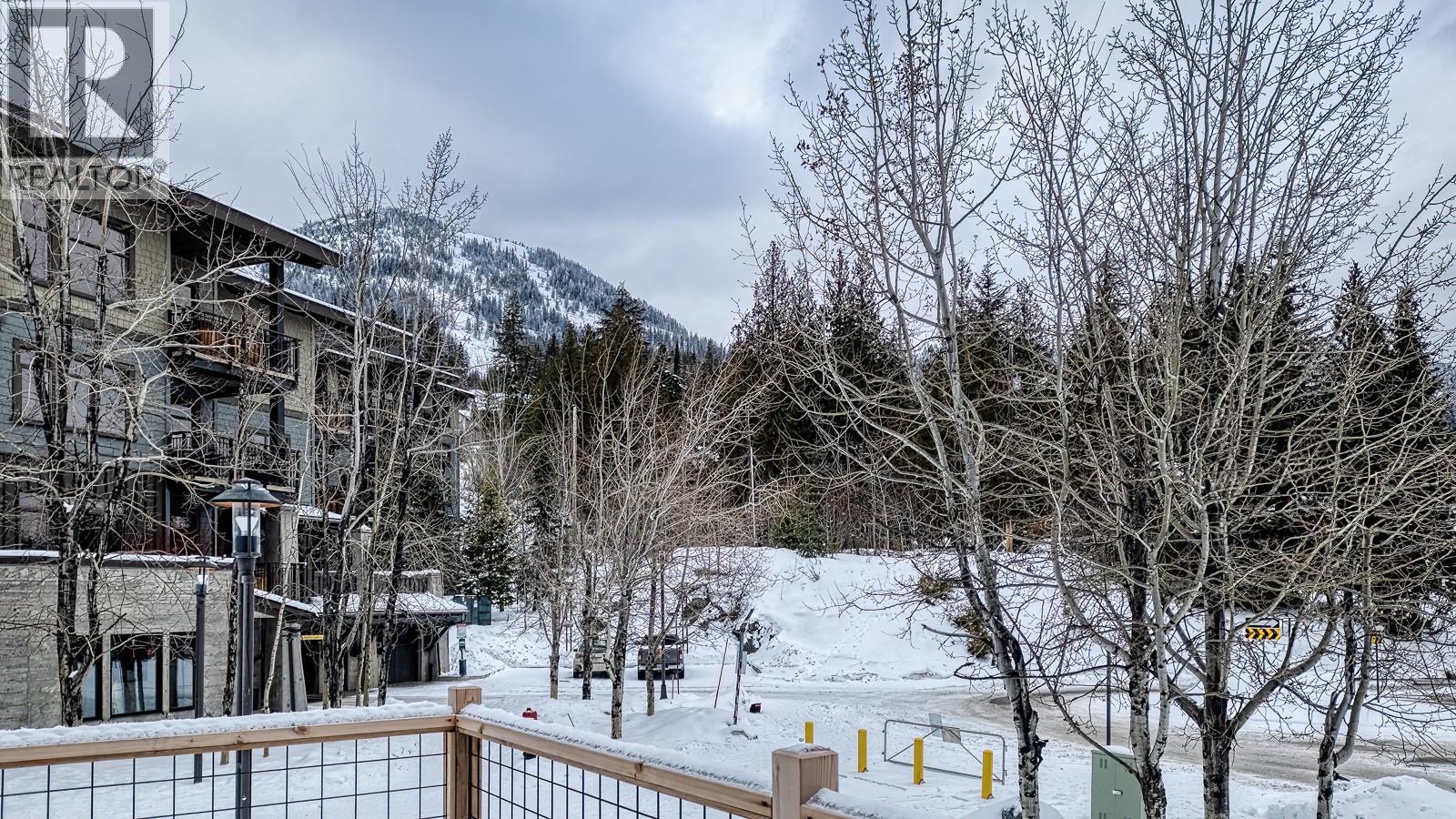 4280 Red Mountain Road Unit# 111, Rossland