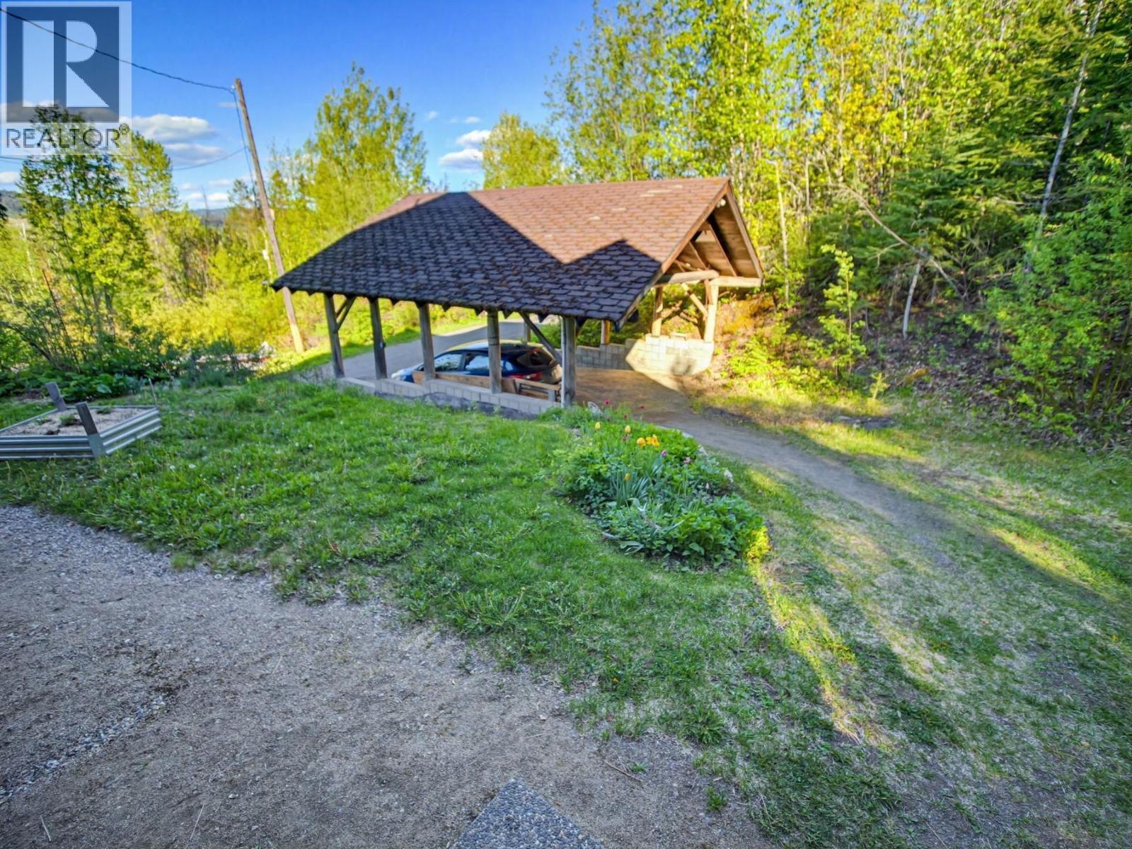 3330 Henderson Road - 35
