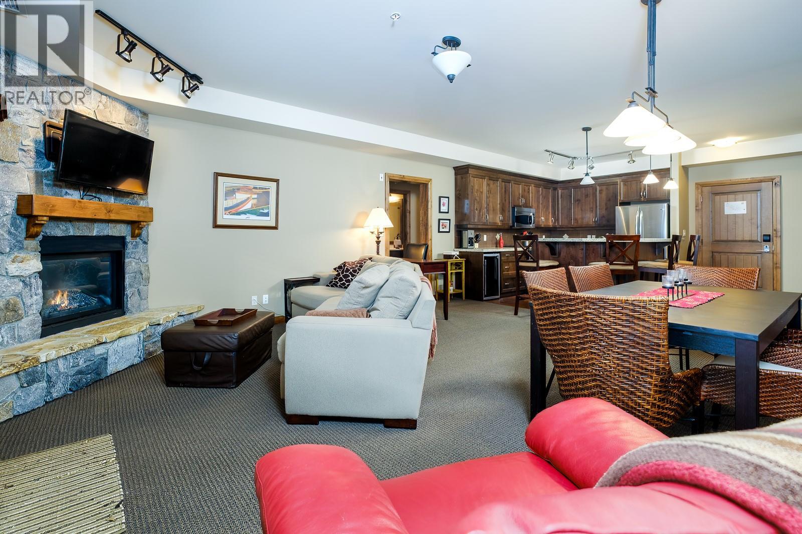 1000 Telemark Road Unit# 102, Rossland