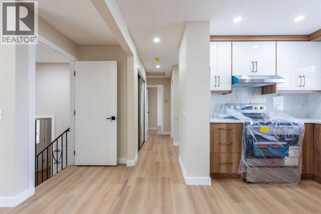 46 Marbrooke Circle NE - 4