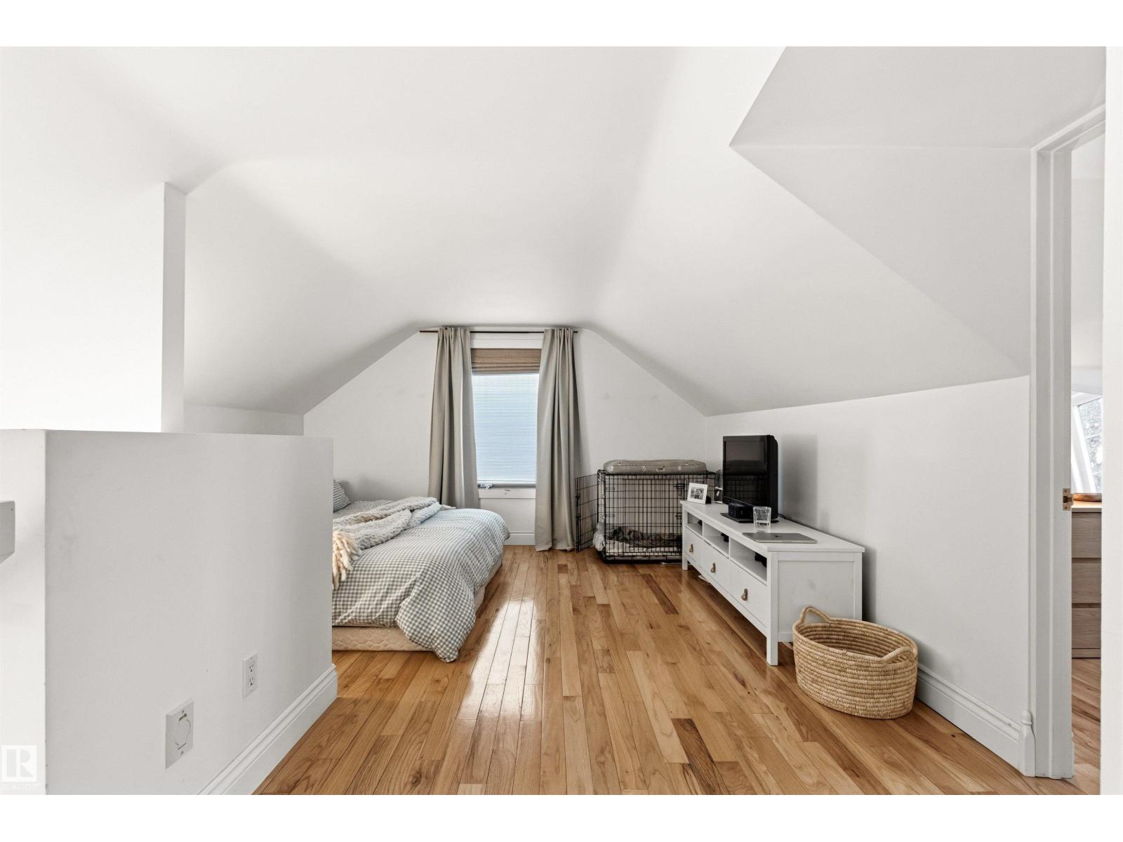 11415 73 AV NW - 30