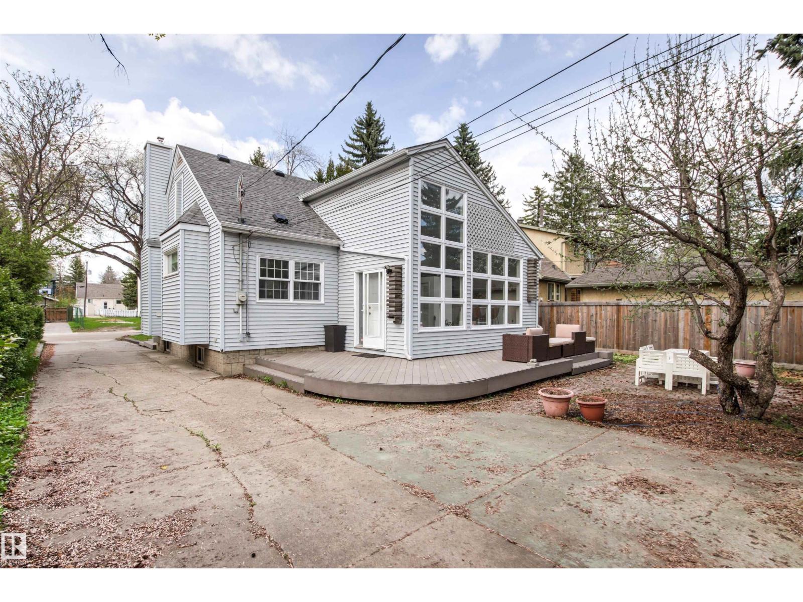 11415 73 AV NW - 46