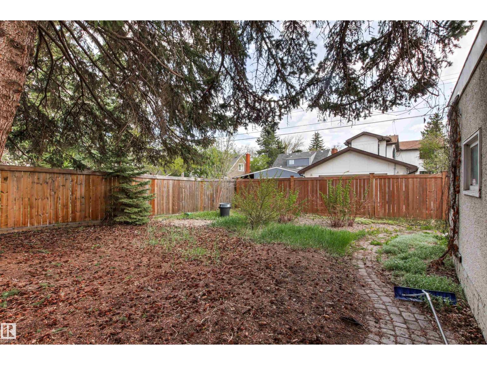 11415 73 AV NW - 49