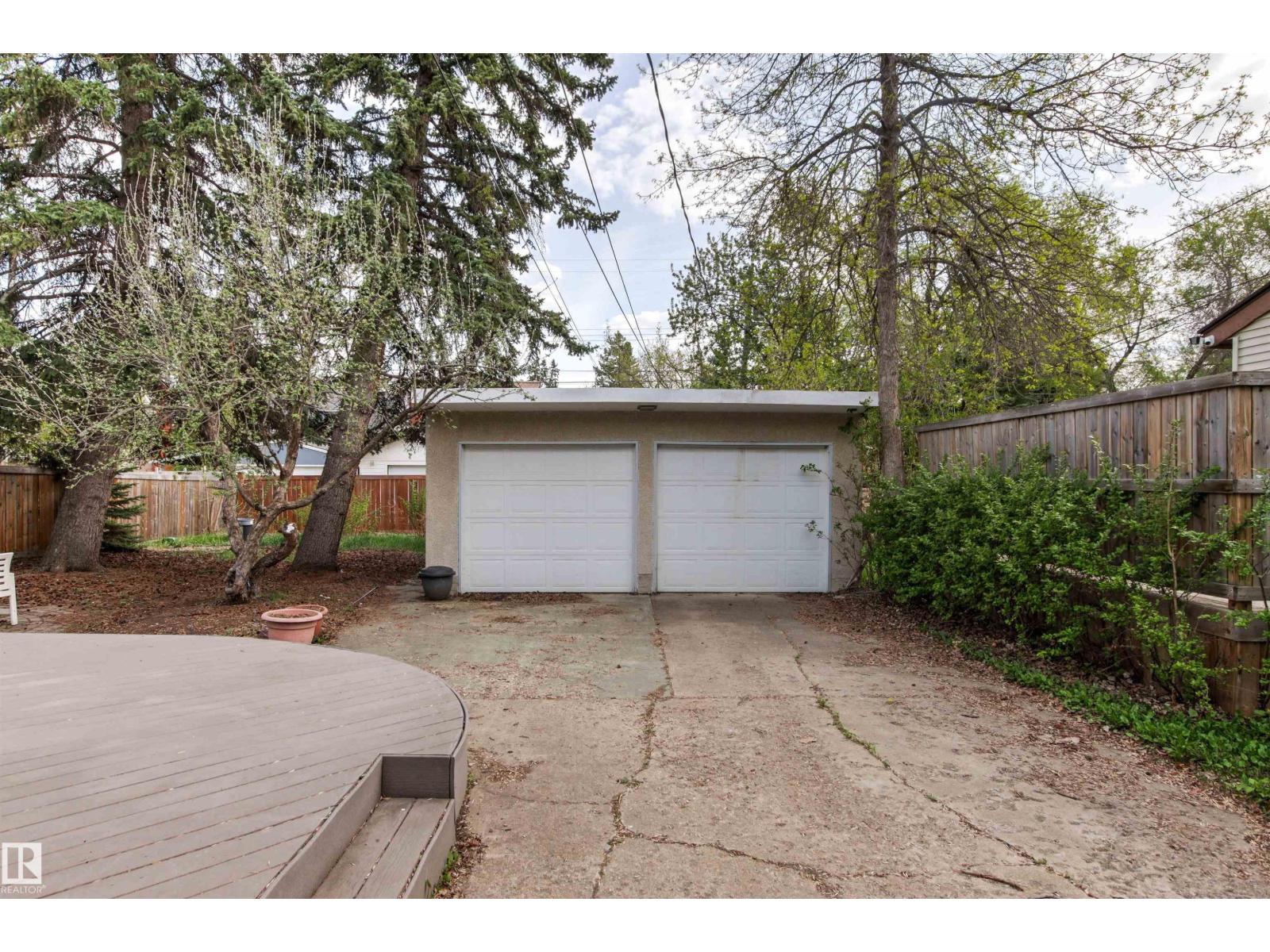 11415 73 AV NW - 47