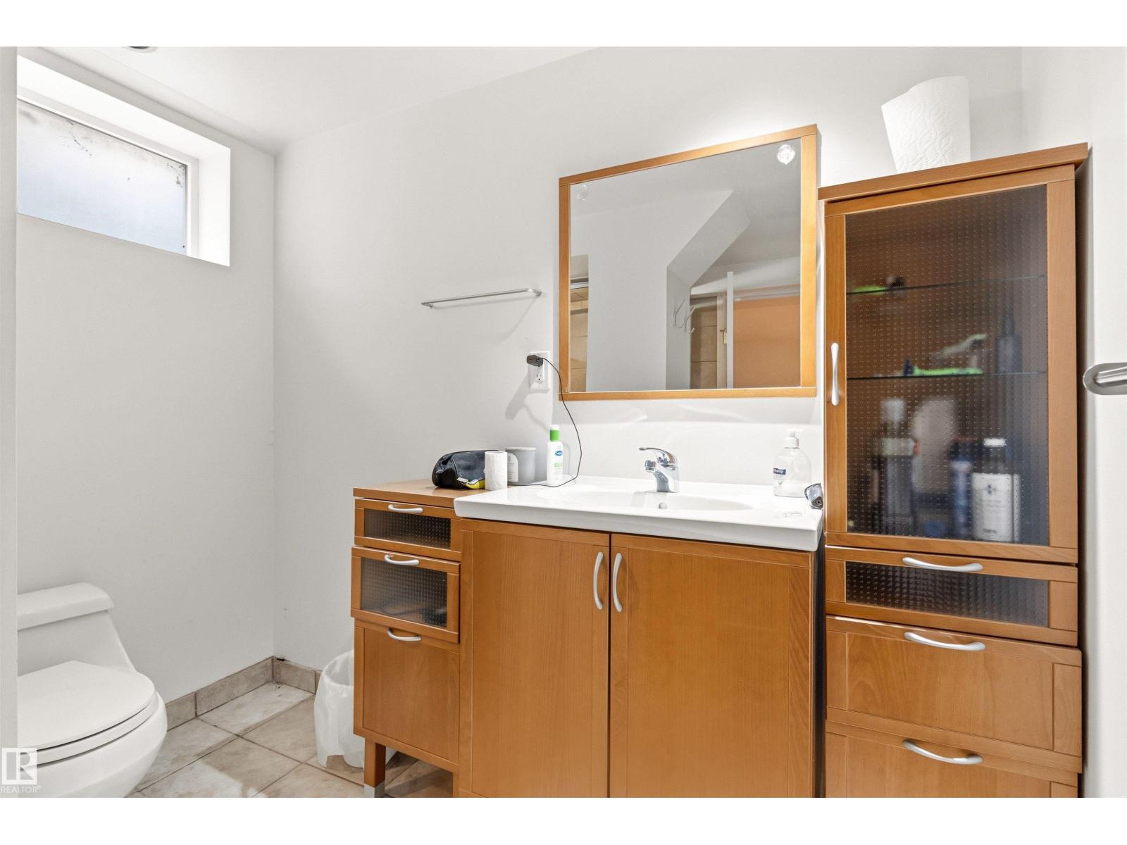 11415 73 AV NW - 41