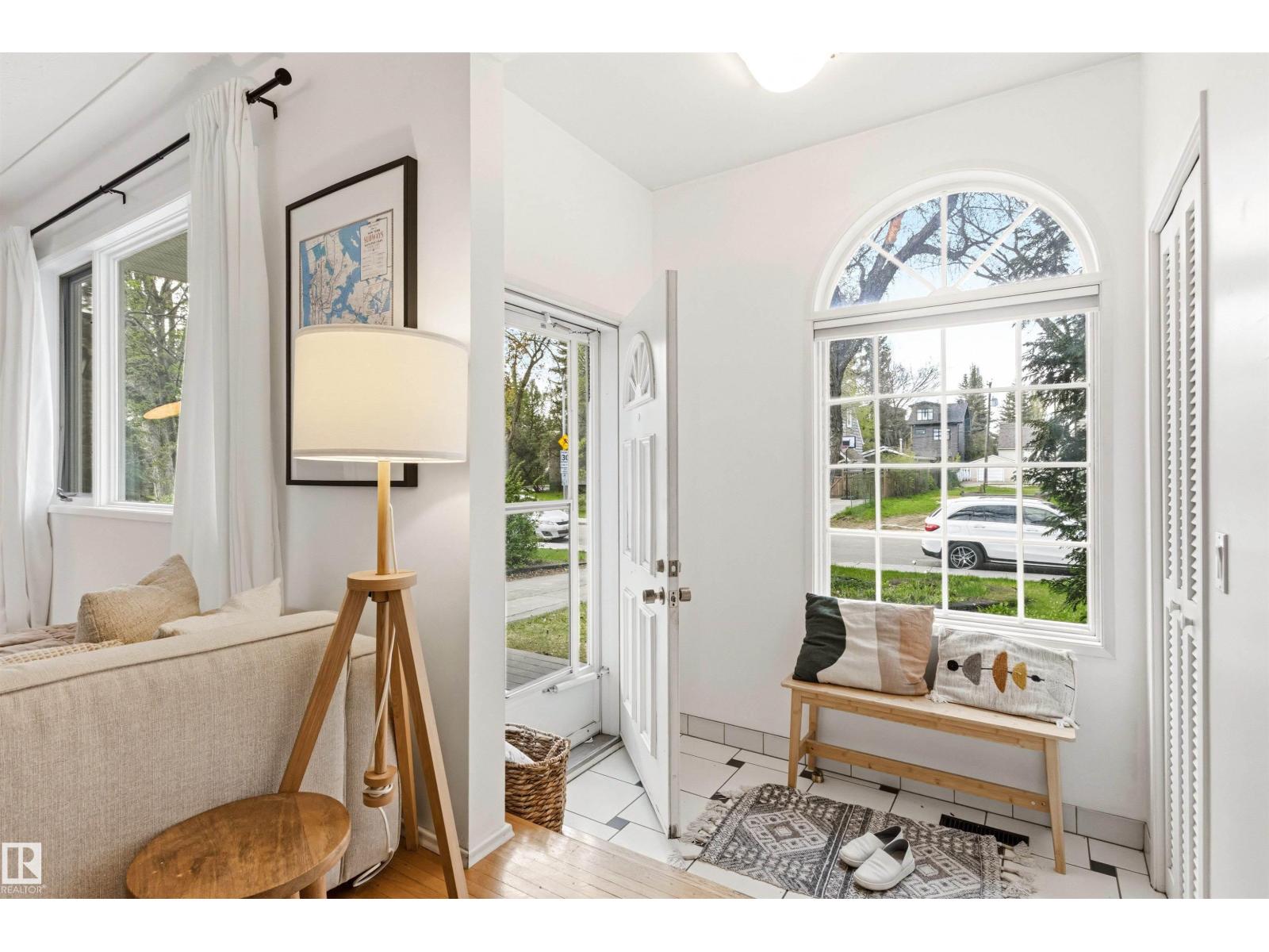 11415 73 AV NW - 7
