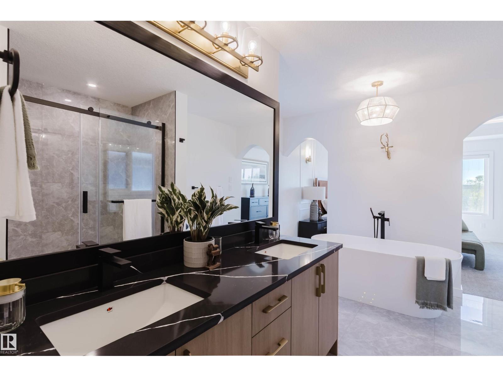 211 EDGEMONT GR NW - 37