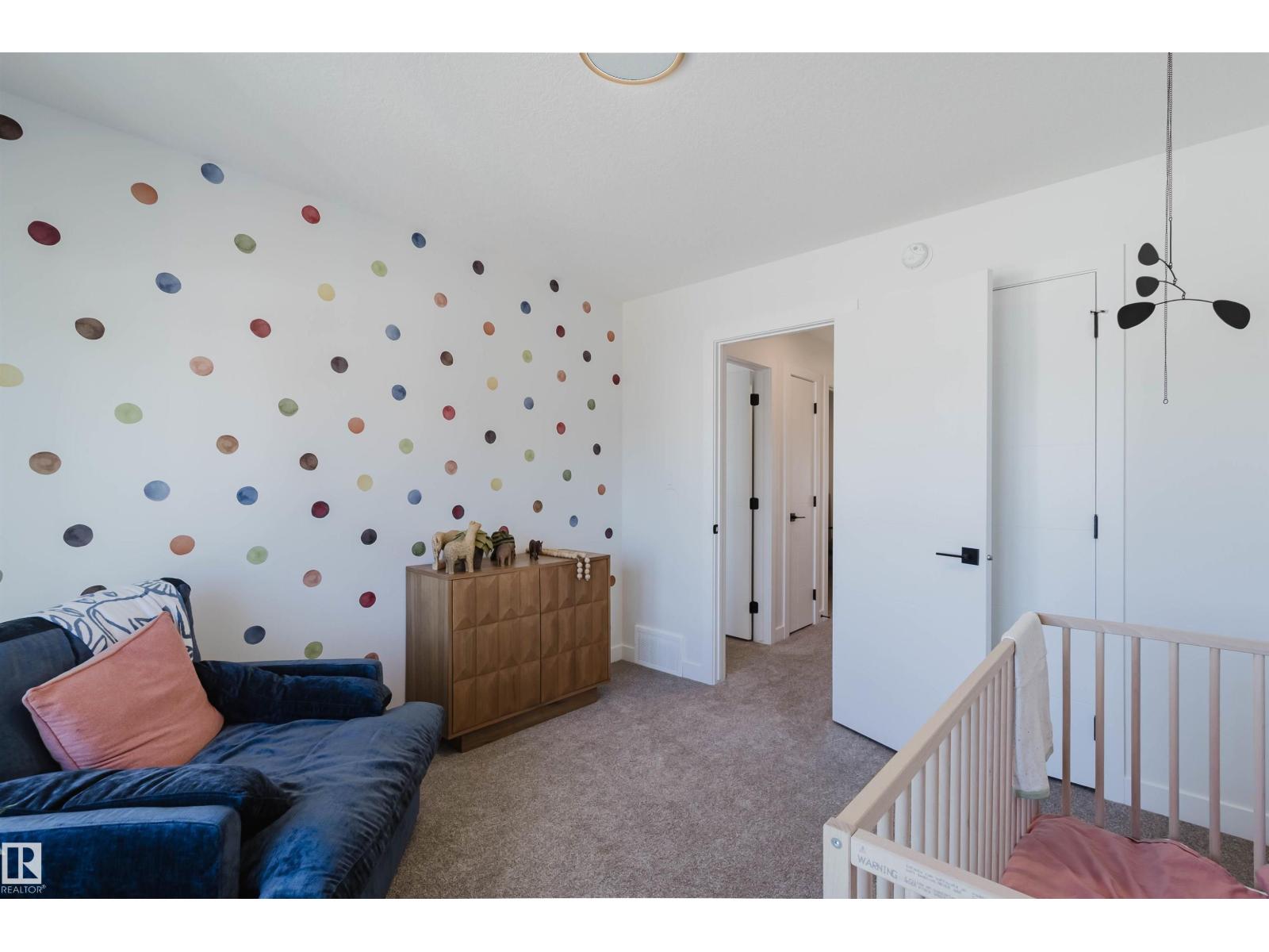 211 EDGEMONT GR NW - 47